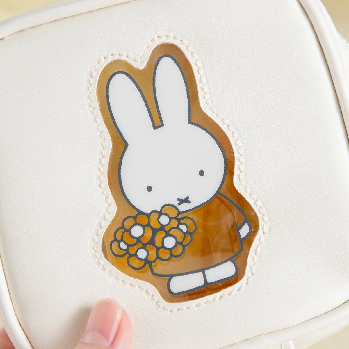 Flower Miffy 着せかえカラフルフラワーポーチ アートフラワーセット