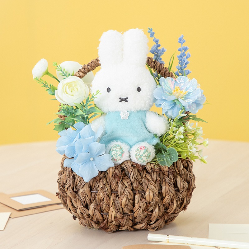Flower Miffy ほわほわマスコット アートフラワーアレンジ ネモフィラ