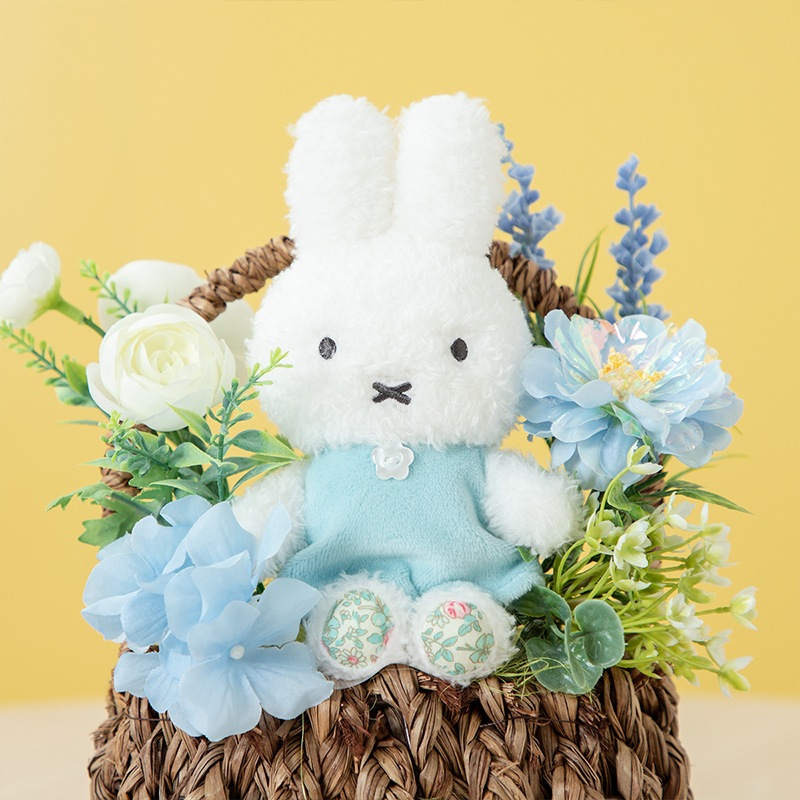 Flower Miffy ほわほわマスコット アートフラワーアレンジ ネモフィラ