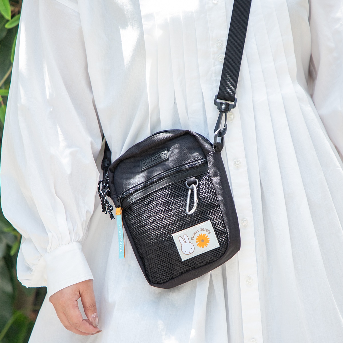 Flower Miffy・OUTDOOR PRODUCTS ショルダーバッグ マーガレット