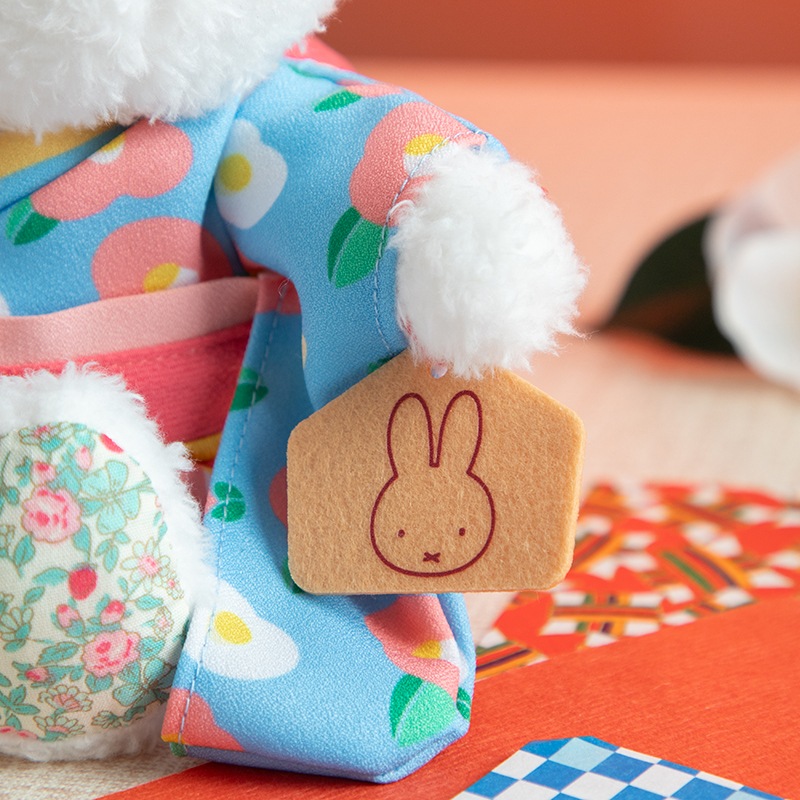 Flower Miffy 着せかえほわほわぬいぐるみ＆着せかえお洋服 振袖かん