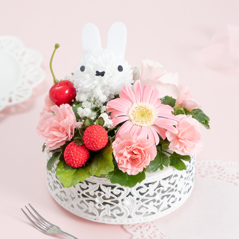 【直送商品A】バースデーケーキアレンジ 素敵な一年を