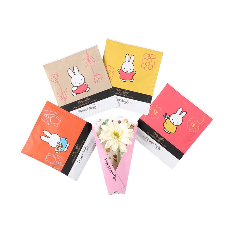 さくらいろケープ＆カバーオール　ウィンターミッフィー　限定完売品 ミッフィー zakka フェスタ ウィンターミッフィー マスコット