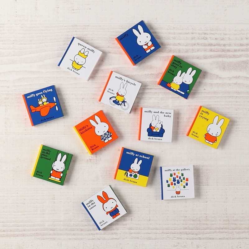 タイニーブックマグ 学校 | グッズ商品 | | ミッフィーのお花屋さん