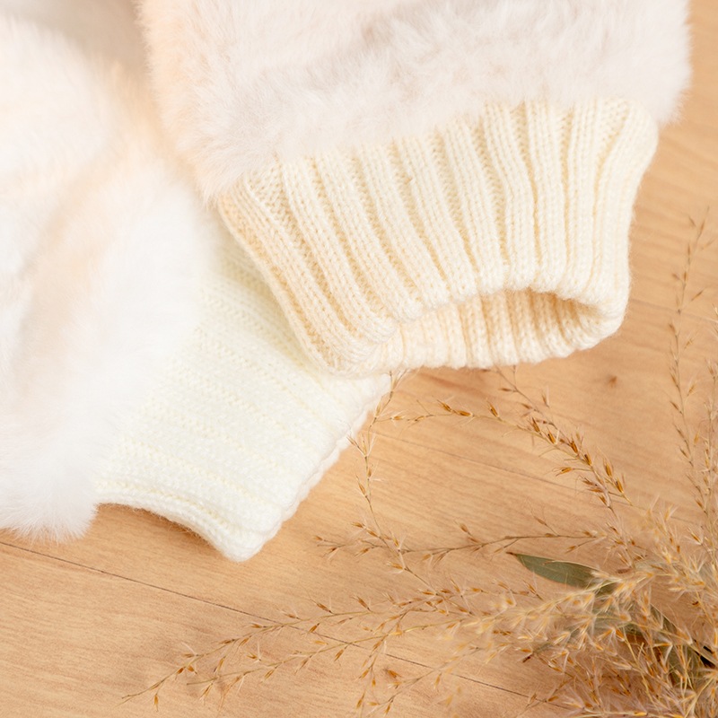 マスコット付き指だしミトン ベージュ