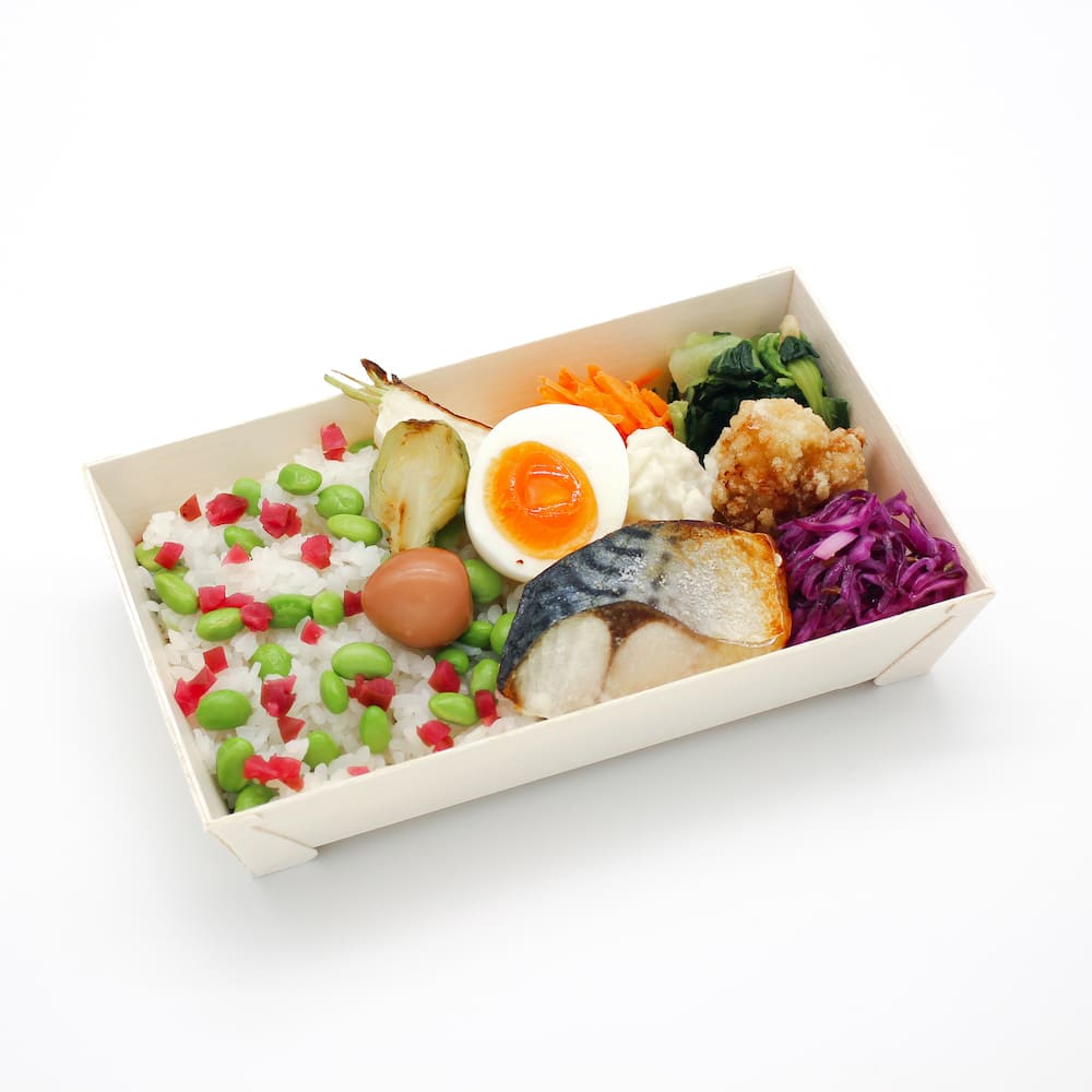 鯖の塩焼きと枝豆梅ご飯のお弁当