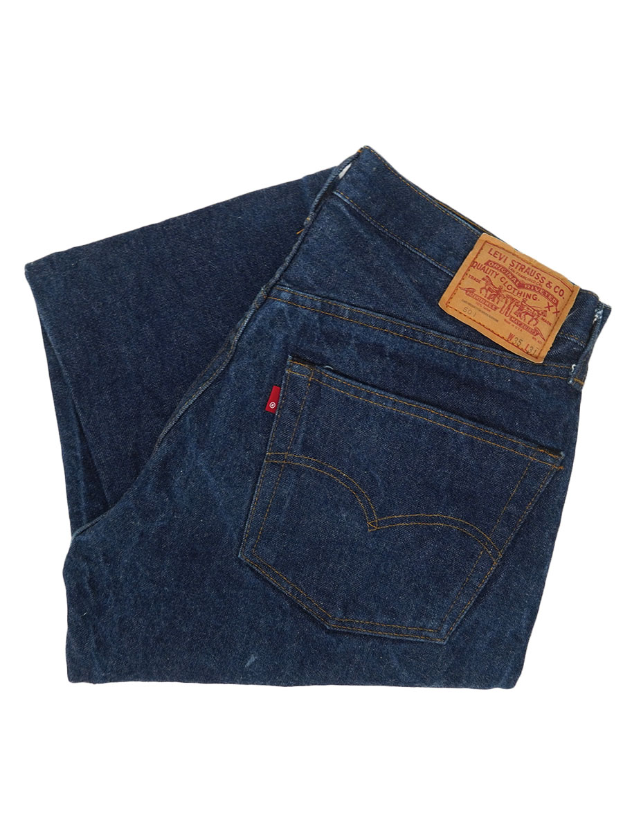80s Levis リーバイス 501 デニムパンツ 赤耳 黒カン ブルー　濃紺 Levi's 501 Red Line USA製 赤耳 リーバイス デニム 80's 黒カン