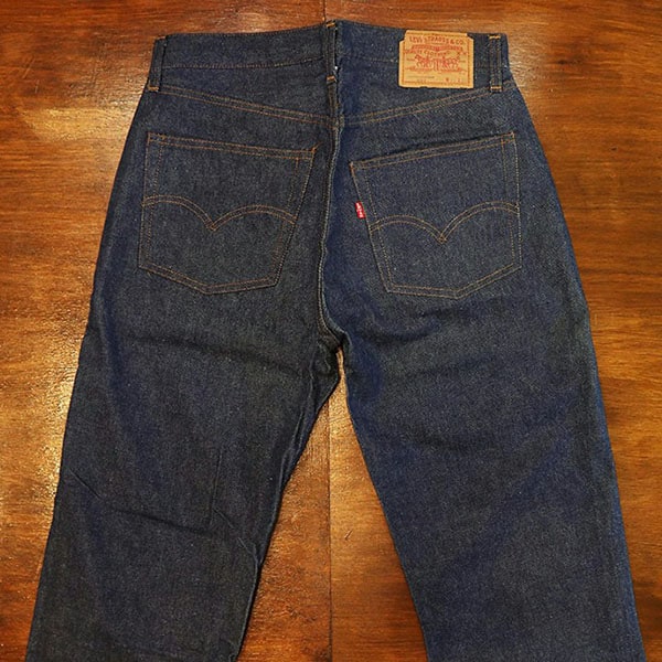 1970s Levis 501 66 RED LINE , W33 L32