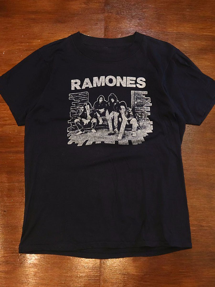 1980s RAMONES , Size L