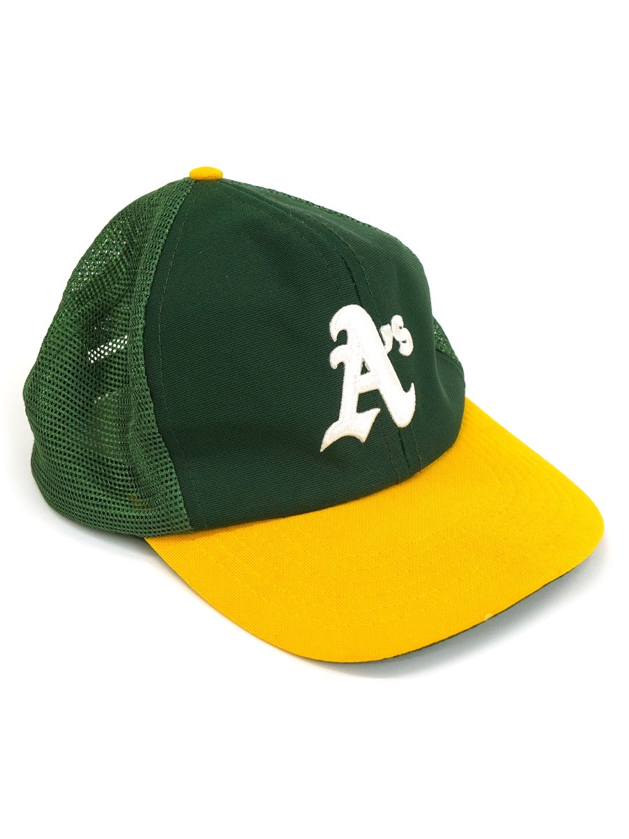 90's Universal ''オークランド・アスレチックス'' 6パネル メッシュキャップ 表記(OSFA)