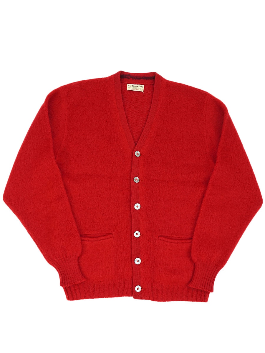 Burberrys 赤 Vネックカーディガン 48サイズ Burberrys 赤 Vネックカーディガン 48サイズ