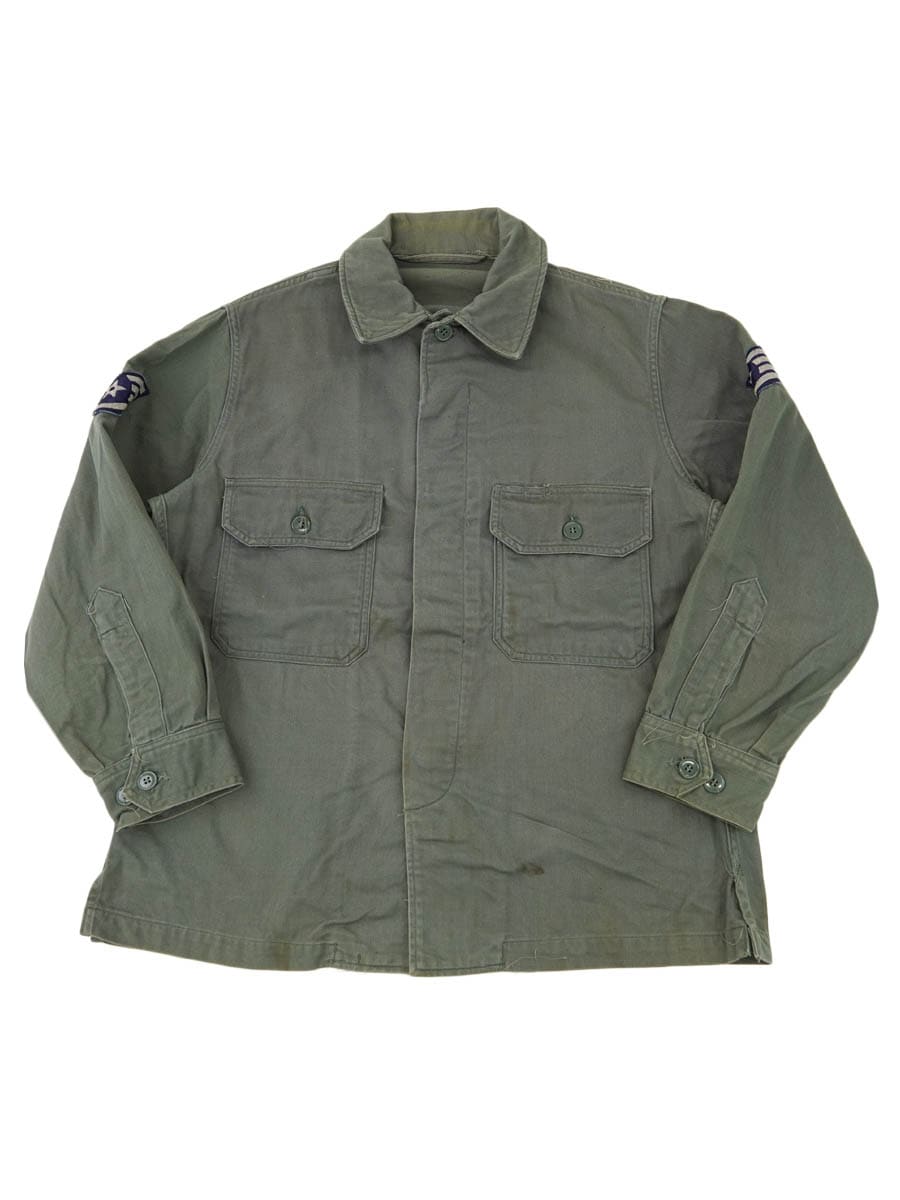 50's～ U.S.AIR FORCE ユーティリティシャツ セージグリーン 表記(16 32) 階級章付き