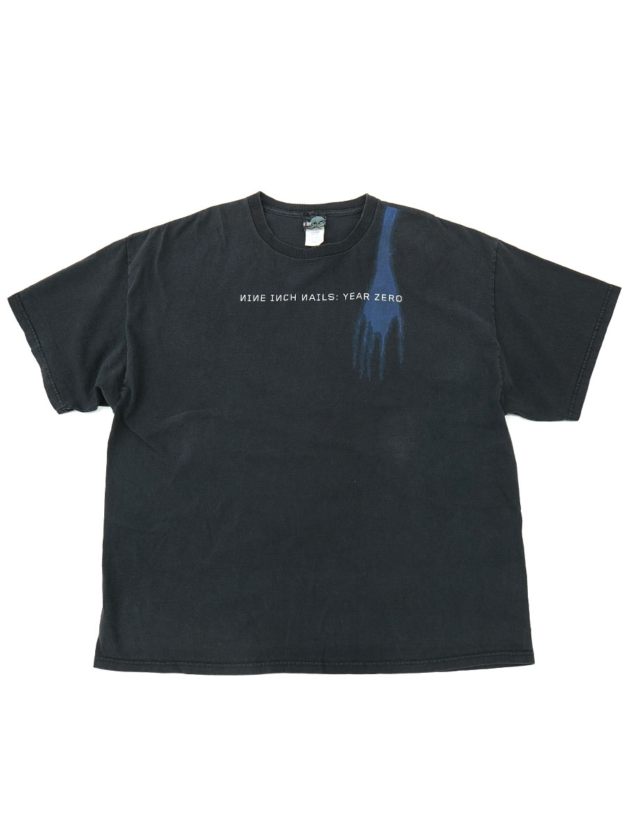 00'S GIANT ''NINE INCH NAILS'' YEAR ZERO T SHIRT (SIZE. 2X LARGE)
