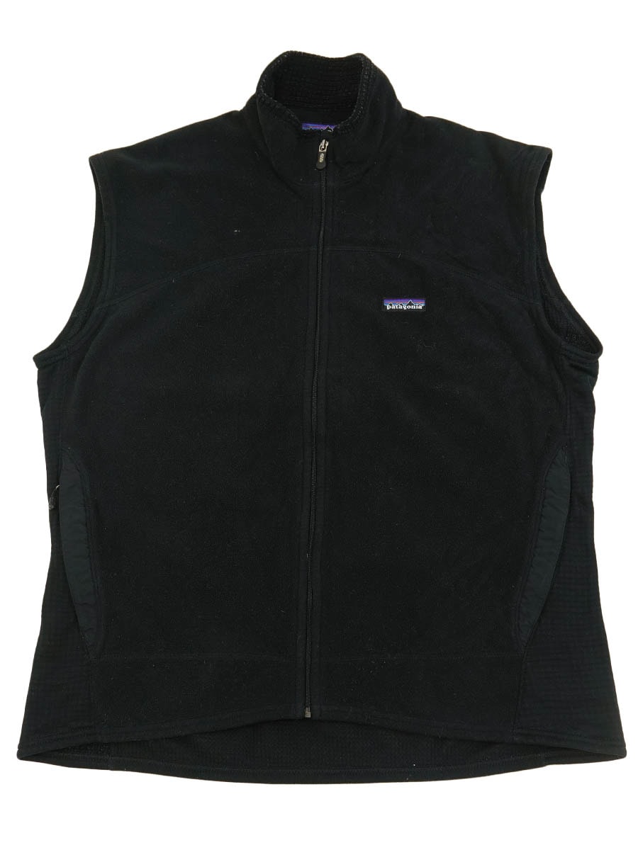 08 PATAGONIA R4 VEST BLACK (SIZE.X LARGE) | NEW ITEM | | BerBerJin