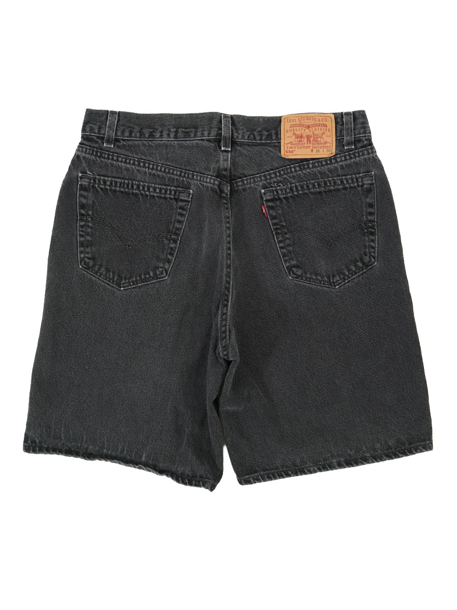 00'S LEVI'S 550 BLACK DENIM SHORTS (SIZE.W36 L00) MADE IN USA