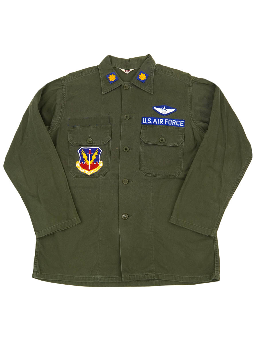 60'S B.V.D. UTILITY SHIRT WITH PATCH (SIZE.MEDIUM)