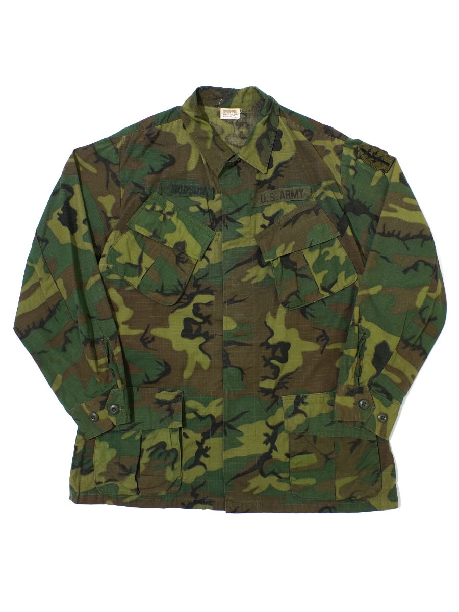 68 U.S.ARMY ERDL GREEN LEAF CAMO FATIGUE JACKET (SIZE.MEDIUM