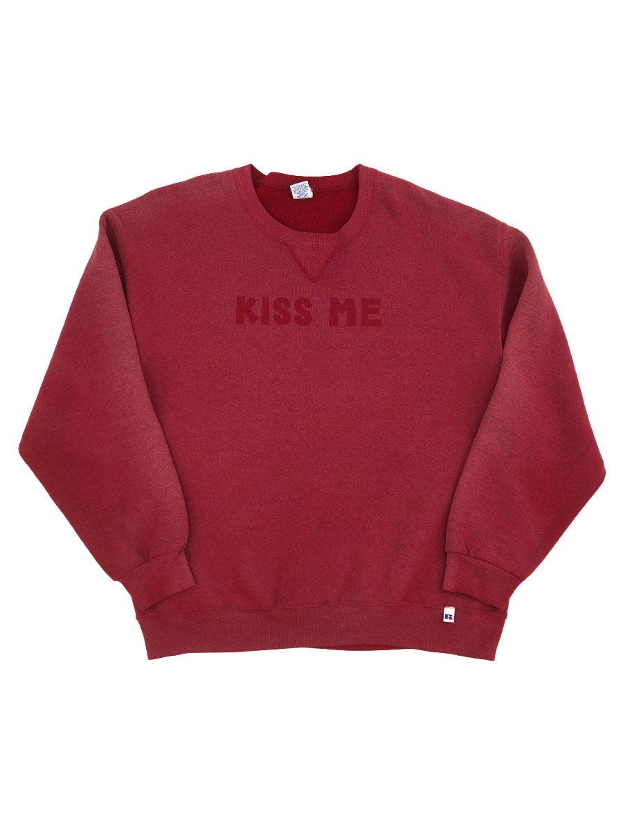 90'S RUSSELL ATHLETIC ''KISS ME'' WATER PRINT FRONT V SWEAT SHIRT RED (SIZE.X LARGE) MADE IN MEXICO