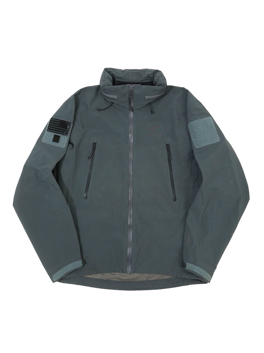 ARC'TERYX LEAF ALPHA JACKET GEN 2 WOLF (SIZE.MEDIUM) MADE IN