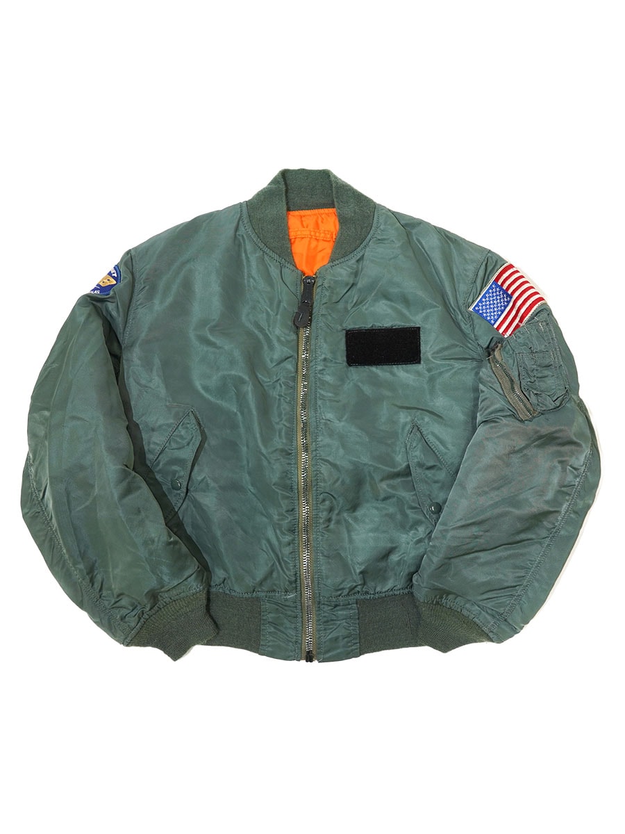 USA製 ALPHA INDUSTRIES MA-1 フライトジャケット ワッペン付き 表記