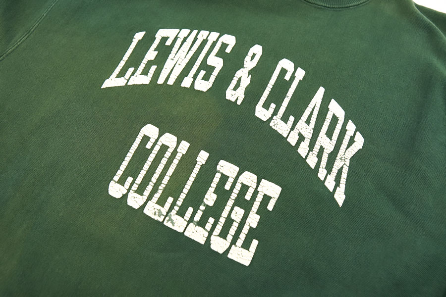 90's 刺繍タグ チャンピオンRW ''LEWIS & CLARK COLLEGE'' グリーン 表記(XL) USA製