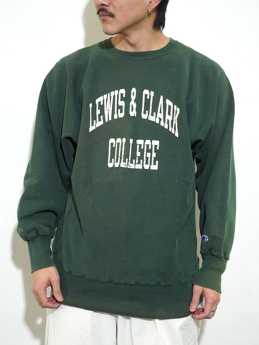 90's 刺繍タグ チャンピオンRW ''LEWIS & CLARK COLLEGE'' グリーン 表記(XL) USA製
