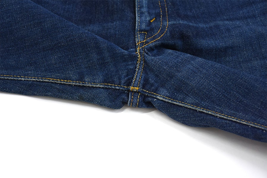 【雰囲気抜群】Levi's 505 デニムパンツ W3x L3x 縦落ち 濃紺 70's Levi's 505 シングルデニムパンツ 濃紺 良色落ち 実寸(30.5x33位
