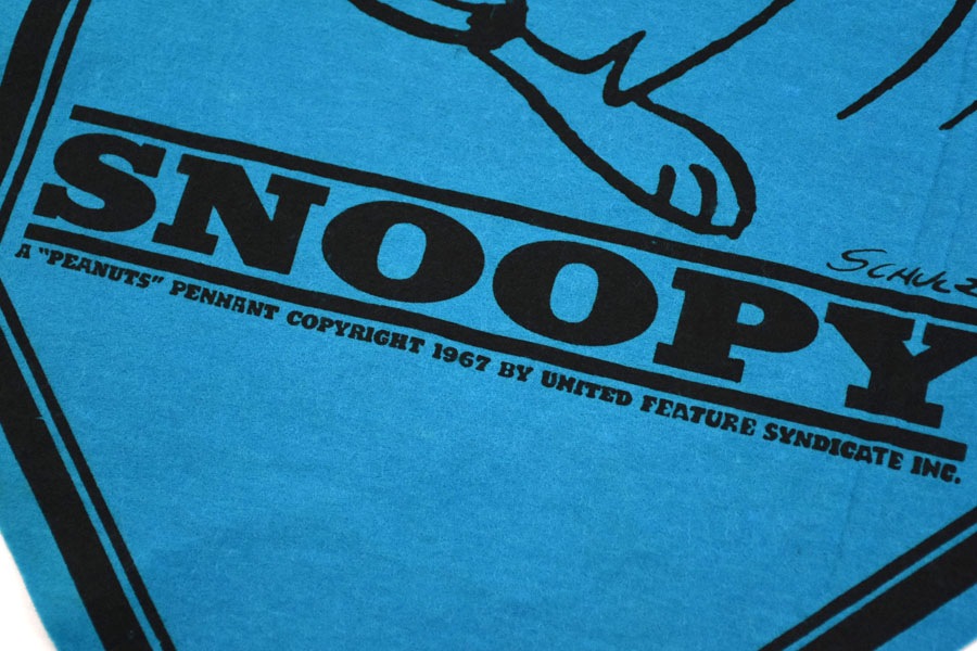 70's ''SNOOPY'' フェルトタペストリー ブルー DEAD | SOLD OUT