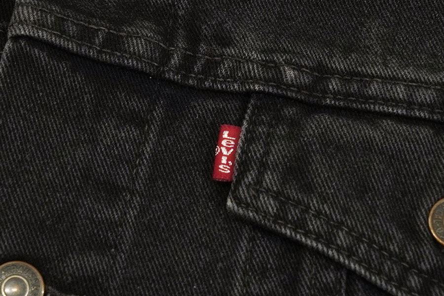 00'S LEVI'S 70507 BLACK DENIM JACKET (SIZE.LARGE) MADE IN MXICO