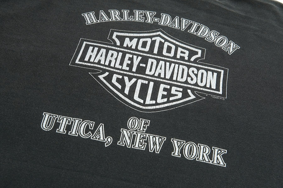 00's HARLEY-DAVIDSON ''UTICA, NEW YORK'' 両面/両袖プリント ポケ付き ロングスリーブTシャツ 表記(XL)