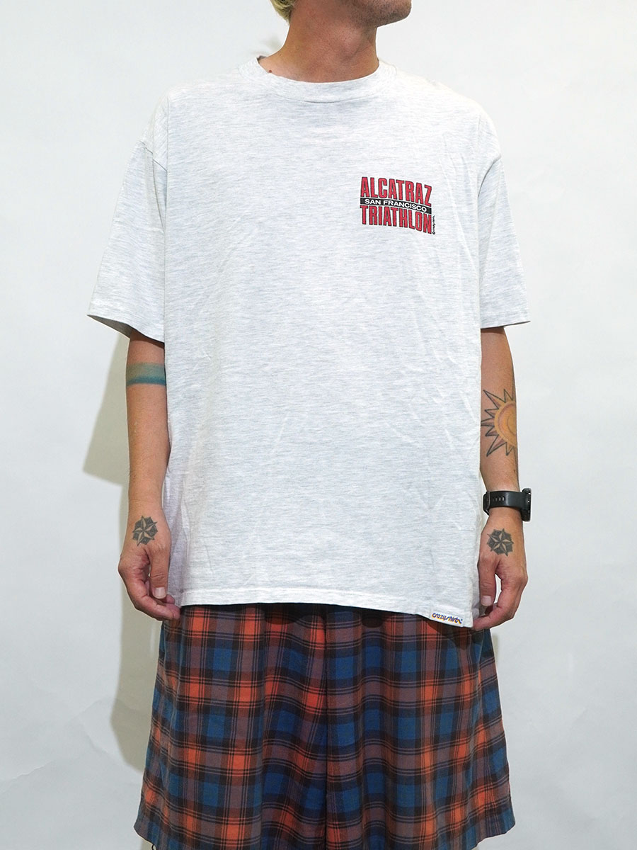 90'S CRAZY SHIRT ''ALCATRAZ TRIATHLON'' T SHIRT GRAY (SIZE.X LARGE