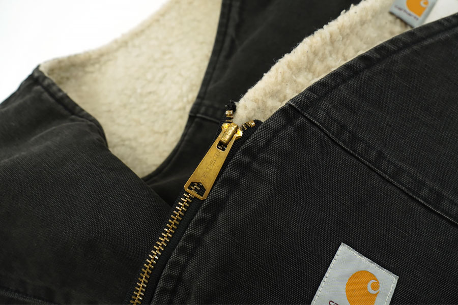 90's カーハート 裏ボア ダックベスト 黒 実寸(XL位) | NEW ITEM