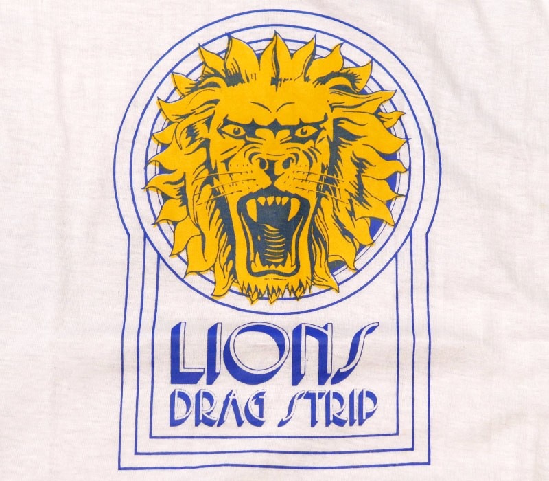 1970s DEAD STOCK , LIONS DRAG STRIP , Size L