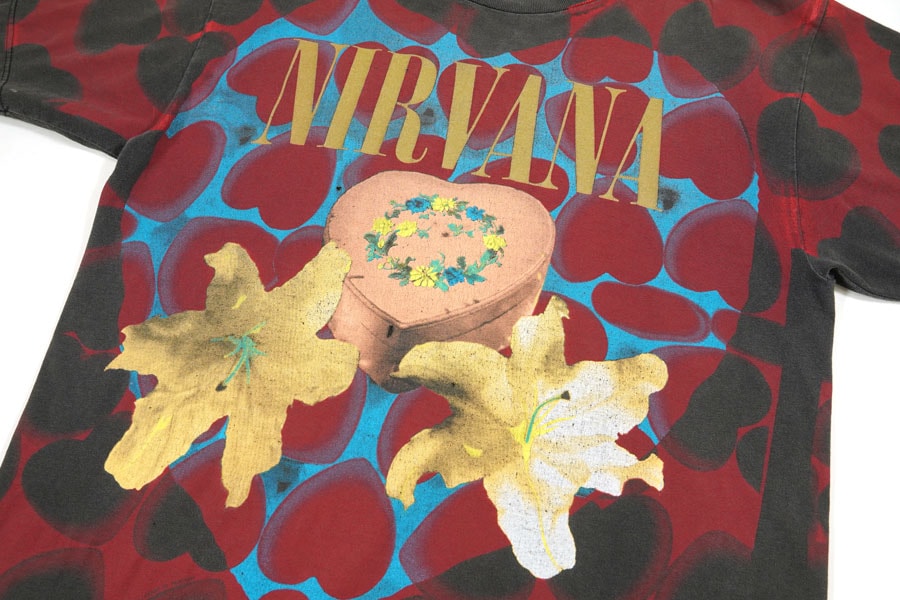 1990's giant by TULTEX NIRVANA ''HEART SHAPED BOX'' T-shirt Size,XL