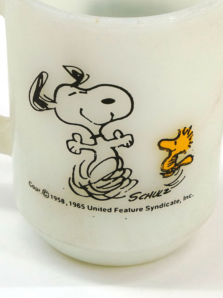 60's～ ANCHOR HOCKING Fire-king OVEN-PROOF ''スヌーピー&ウッド