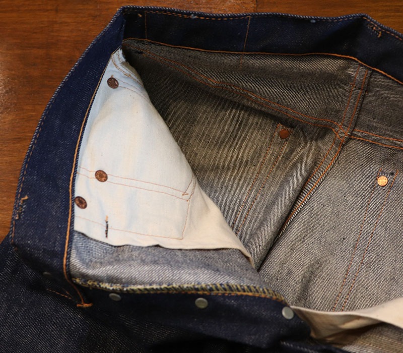 1950s DEAD STOCK , LEVIS 501XX LEATHER , Size W31 L34