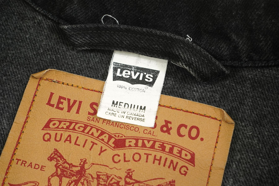 90's Levi's 70598 ブラック デニムジャケット デカパッチ 表記(M