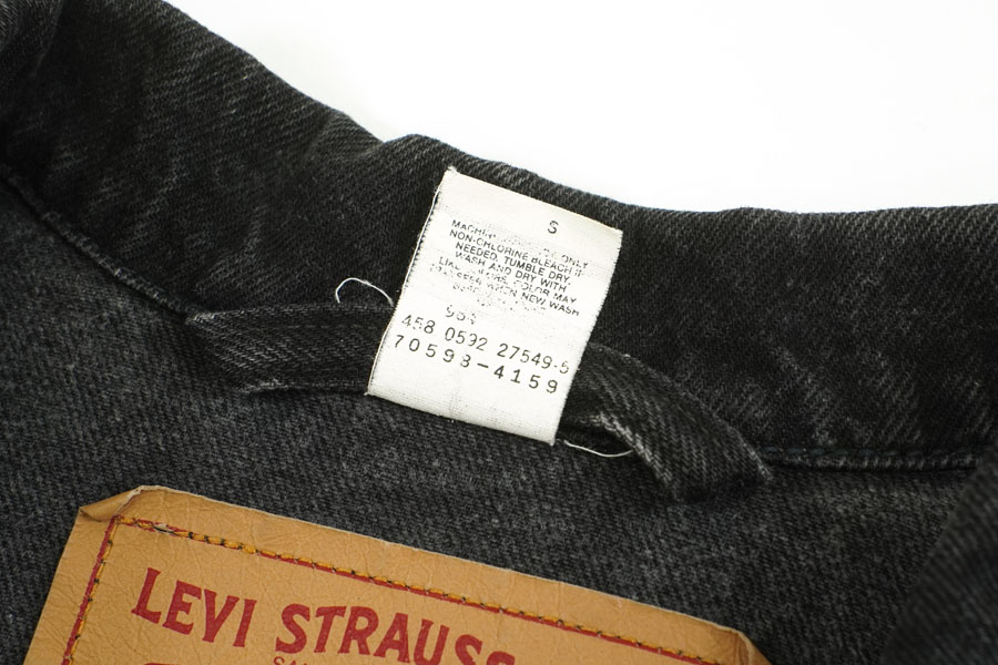 90's Levi's 70598 ブラック デニムジャケット デカパッチ 表記(M