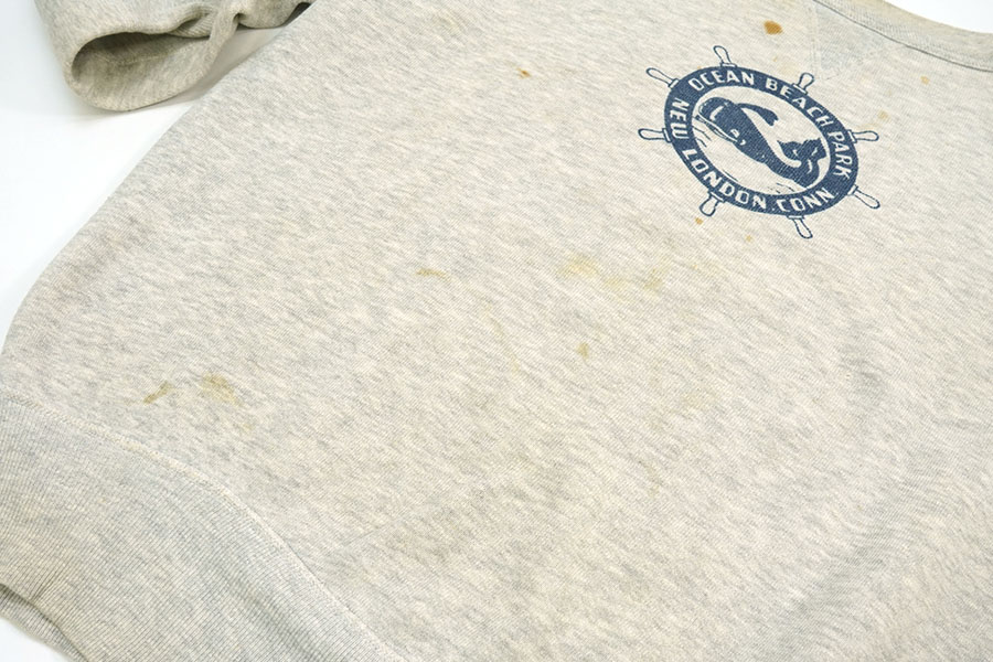50's ''OCEAN BEACH PARK NEW LONDON CONN'' 前V セットインスリーブスウェット 実寸(L)