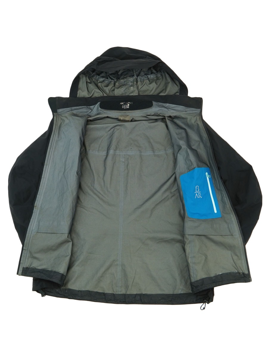 CANADA製 ARC'TERYX ベータARジャケット ブラック 表記(XL) | NEW ITEM