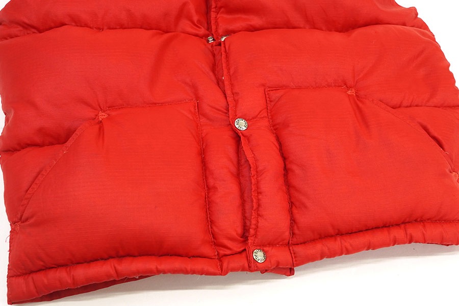 70's 茶タグ THE NORTH FACE リップストップ ダウンベスト レッド 表記