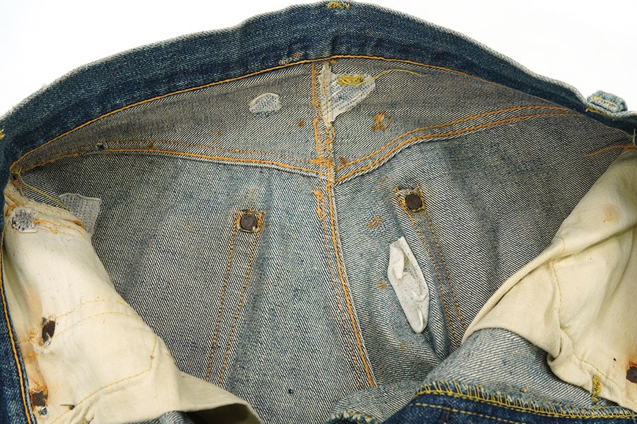 50'S LEVI'S 501XX DENIM SHORTS (APPROX.W30)