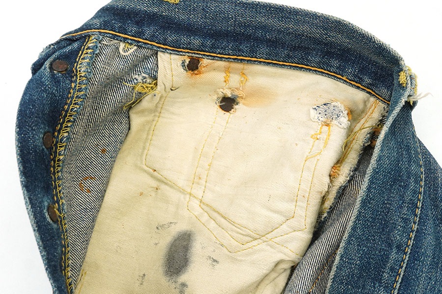 50'S LEVI'S 501XX DENIM SHORTS (APPROX.W30)