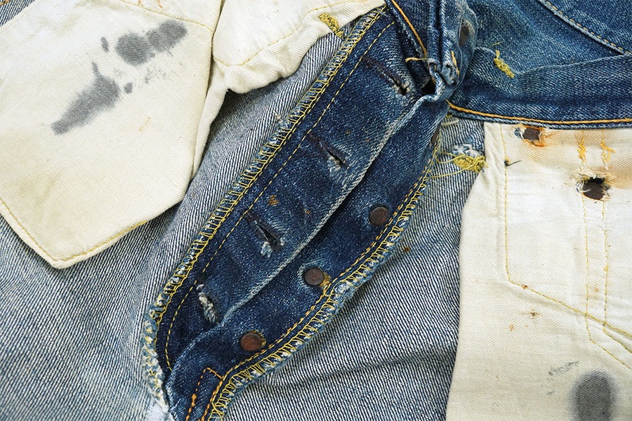 50'S LEVI'S 501XX DENIM SHORTS (APPROX.W30)