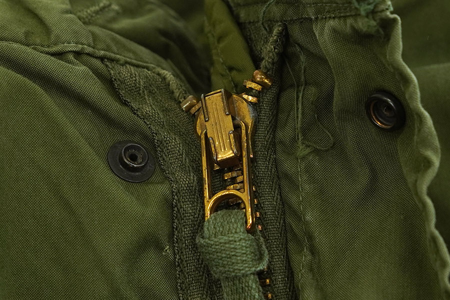 74 U.S.ARMY M-65 フィッシュテールパーカ ライナー付き 表記(MEDIUM