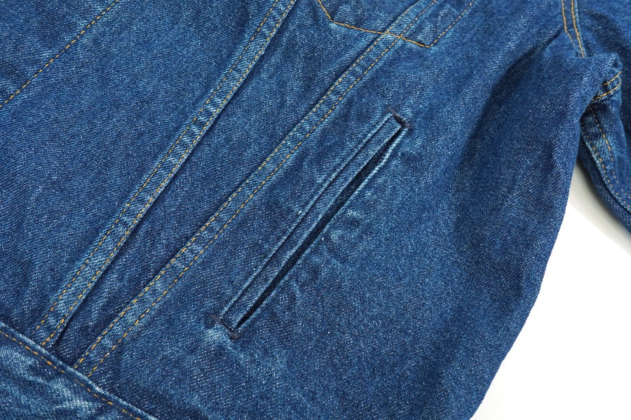 ハワイ限定 Levi’s デニムジャケット 80's Levi's 72506 4ポケ デニムジャケット USA製 表記(52R) 大き目