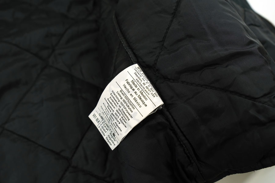 メキシコ製 カーハート ダックベスト 黒 表記(XL) | すべての商品