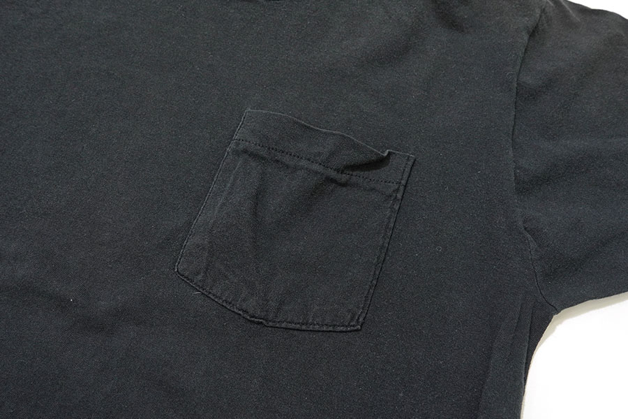 80's 100%コットン 無地黒 ポケット付きTシャツ 実寸(XL位)