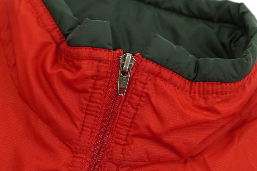 '01 PATAGONIA PUFFBALL VEST FIRE/DARK MOSS (SIZE.MEDIUM)