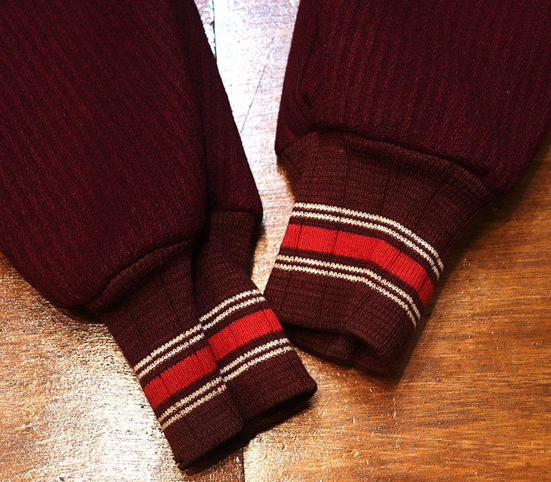 1940s DURABLE , Size 40